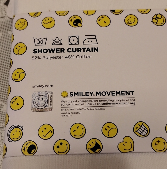 🆕 What's Up Witches Shower Curtain by Smiley World, NIP - Picture 3 of 6